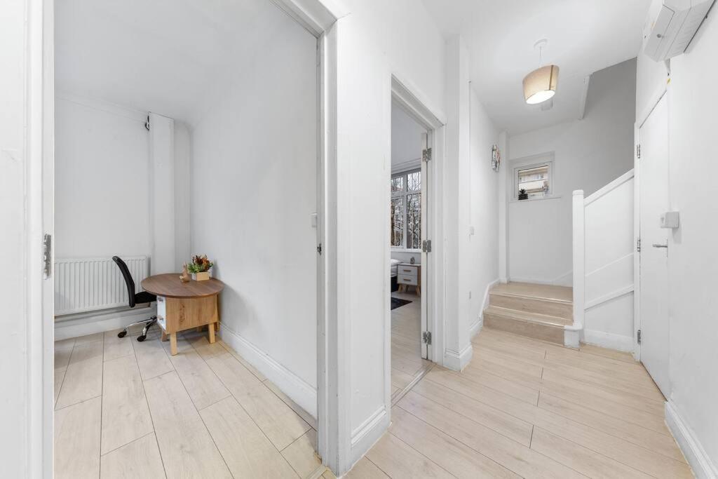 Holiday Home Near Kings Cross Sleep 12 Sp7 Londen Buitenkant foto