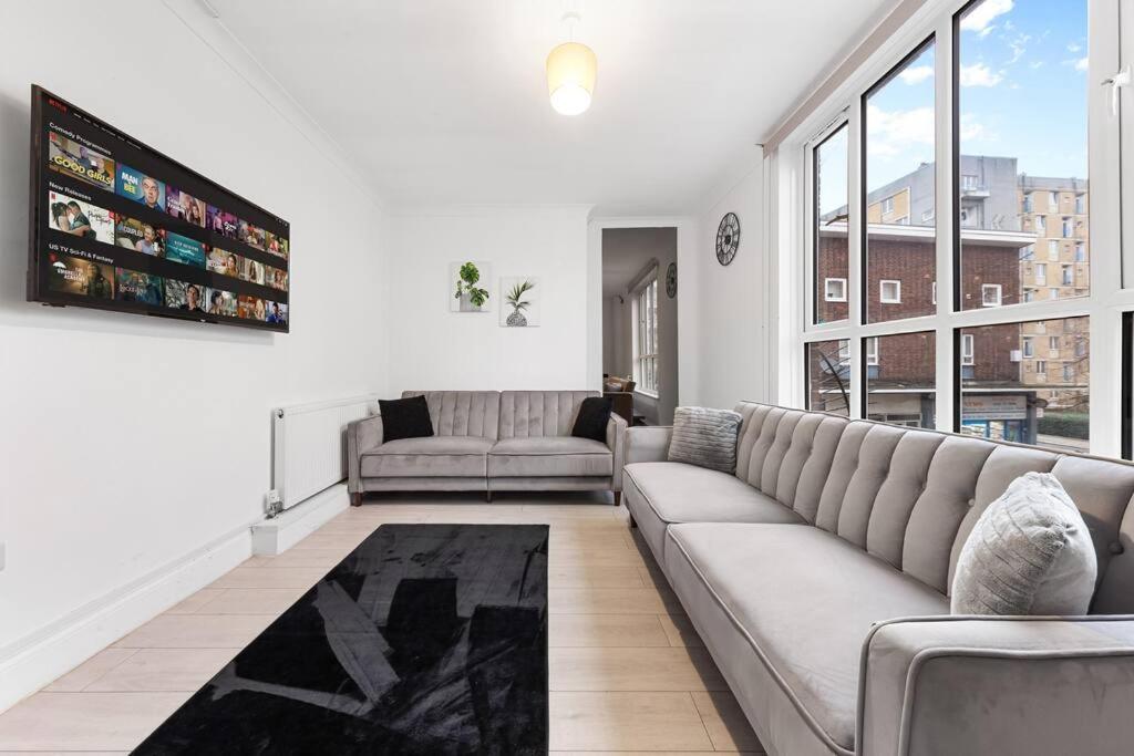 Holiday Home Near Kings Cross Sleep 12 Sp7 Londen Buitenkant foto